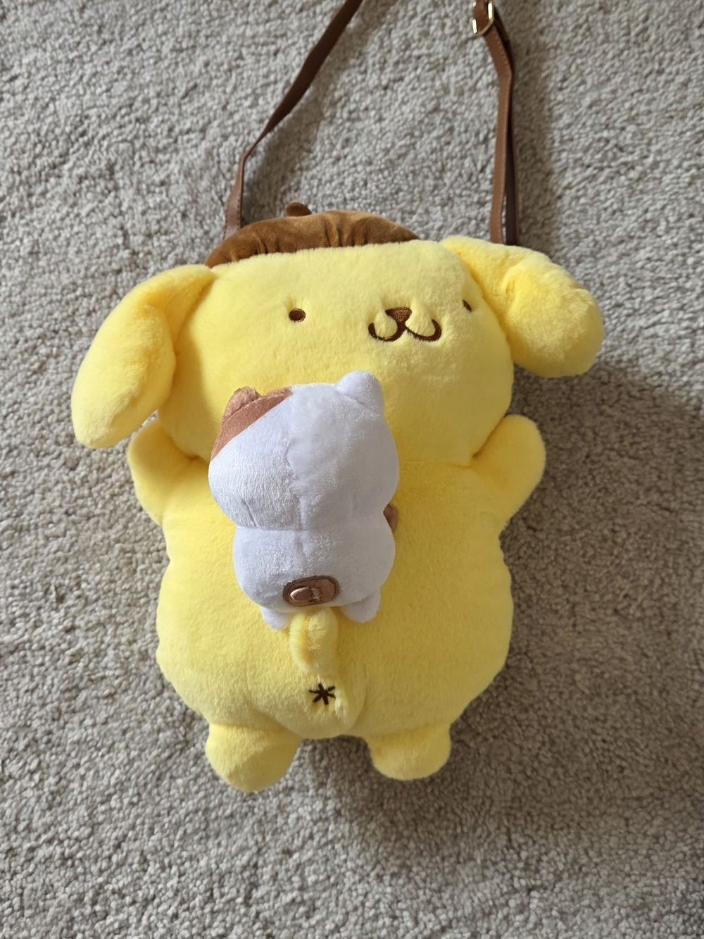 Sanrio Yellow Pompompurin Plush Crossbody Bag with White Cat Accent